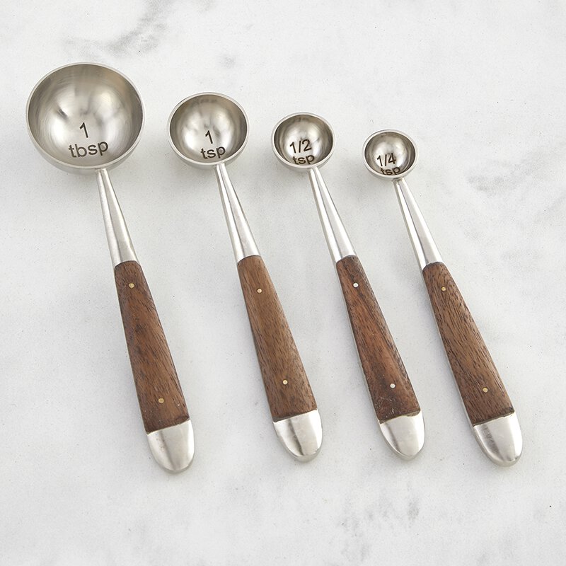 AMR139 - Wood Handle Measuring Spoons by CBGifts
